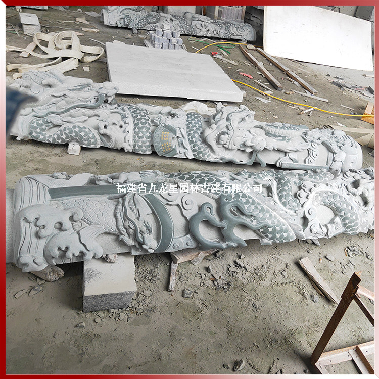 大門(mén)石雕龍柱圖片